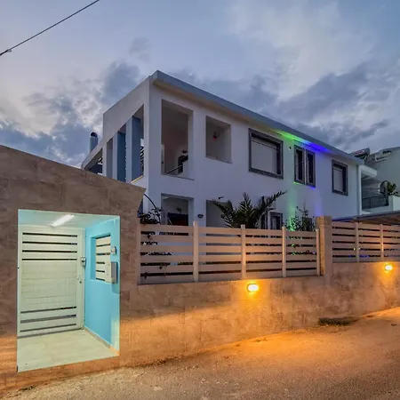 Apartmán Loutra Horizon | Pool, Sea View & Comfort *