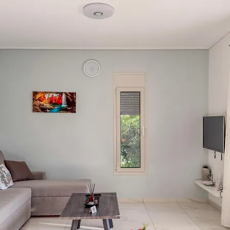 Loutra Horizon | Pool, Sea View & Comfort Loutra Oraias Elenis