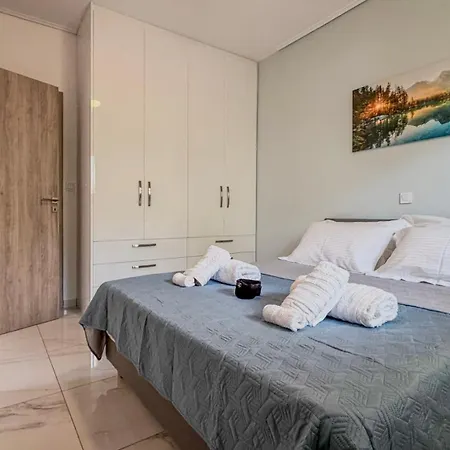 Loutra Horizon | Pool, Sea View & Comfort Apartmán