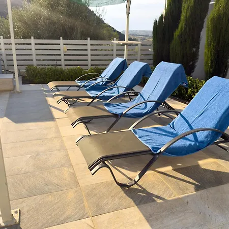 Loutra Horizon | Pool, Sea View & Comfort Loutra Oraias Elenis