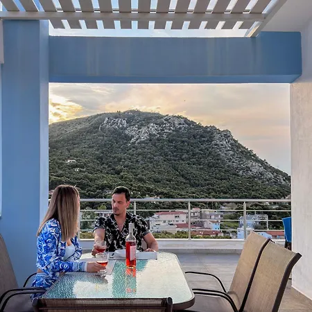 Loutra Horizon | Pool, Sea View & Comfort Apartmán